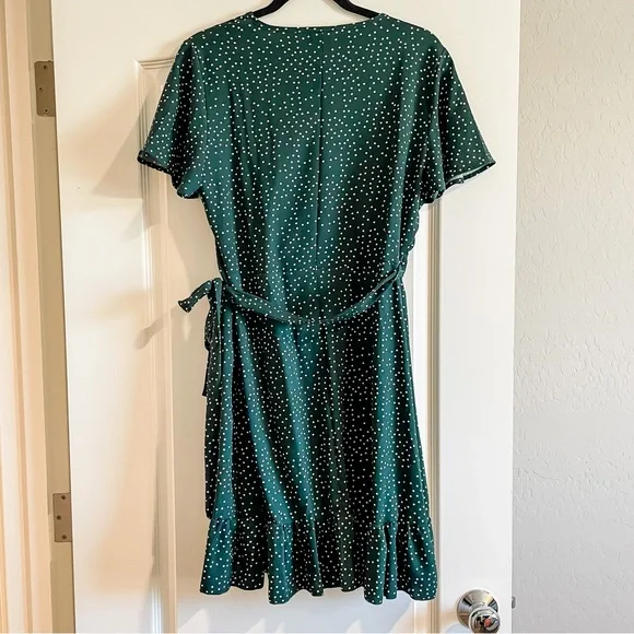 AMAZON green polka dot print wrap dress - Picture 7 of 9